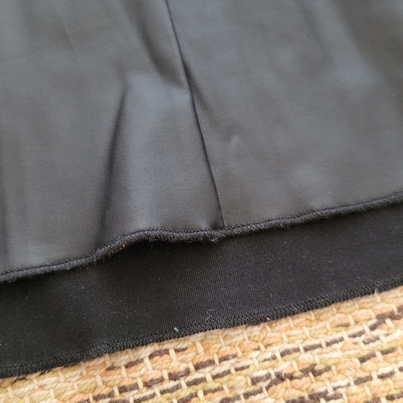 Kenar Pleather Skirt - Picture 3 of 11